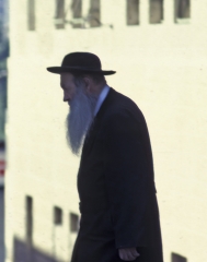 Old rabbi-sharpen